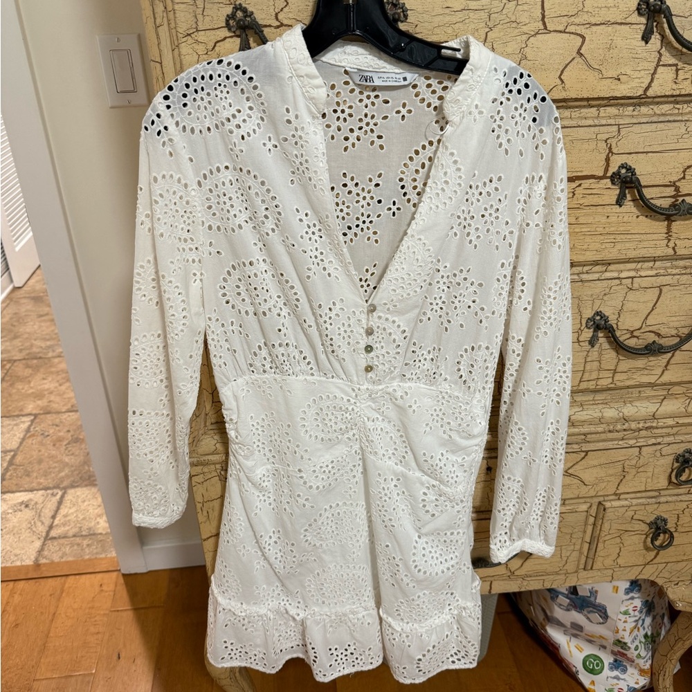 Zara White Eyelet Buttoned Dress